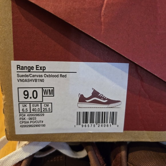 Vans Women's Maroon and White Sneakers - Picture 6 of 8